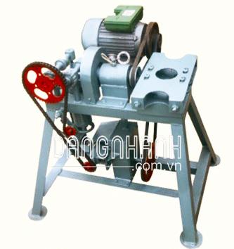 Máy chuốt tròn (rút - tiện con song)