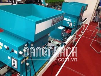 Máy gieo mạ KUBOTA SR-K800VN