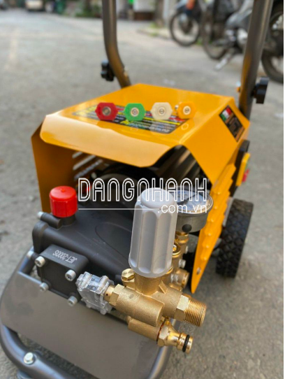 MÁY RỬA XE JETMAN 2000S - model JM2000S công suất 2000W