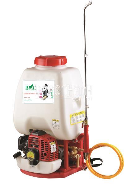 Máy phun thuốc BMC 34F 768