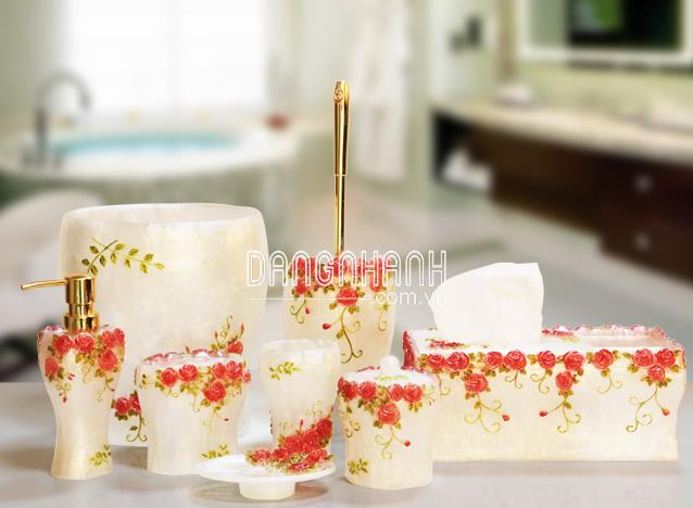 BỘ NỘI THẤT NHÀ TẮM 005
