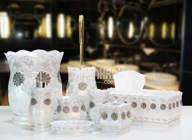 BỘ NỘI THẤT NHÀ TẮM 003