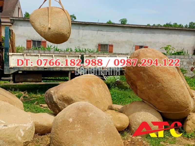 Đá cuội lớn tự nhiên kích thước 80-120cm