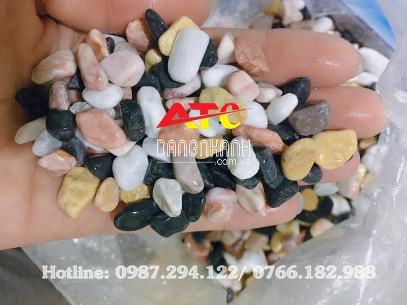 Đá sỏi màu trang trí