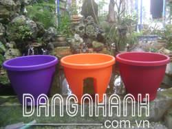 Chậu kẹp lan can