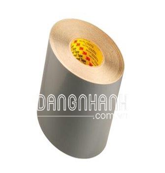 Băng keo dán bản in flexo 3M™ Flexomount™ 447DL, 24 in x 36 yd, dày 0.010 in, 1 cuộn/thùng.