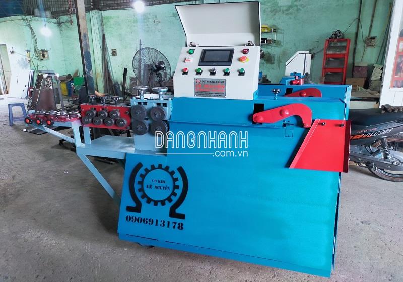 Máy bẻ đai sắt Lê Nguyễn sự lựa chọn hàng đầu trong ngàng xây dựng.