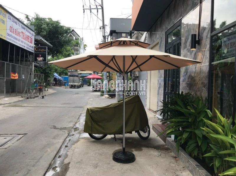 dù che nắng mưa ngoài trời