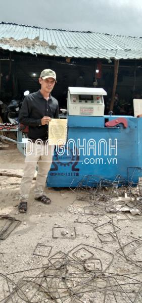 Máy bẻ đai sắt giá rẻ Lê Nguyễn bàn giao về Bến Tre