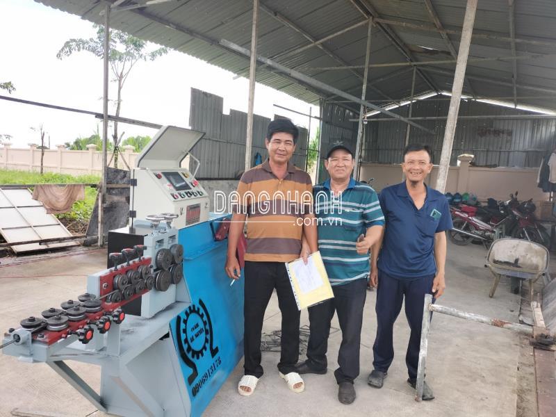 Máy bẻ đai sắt xây dựng hiện nay giá bao nhiêu?