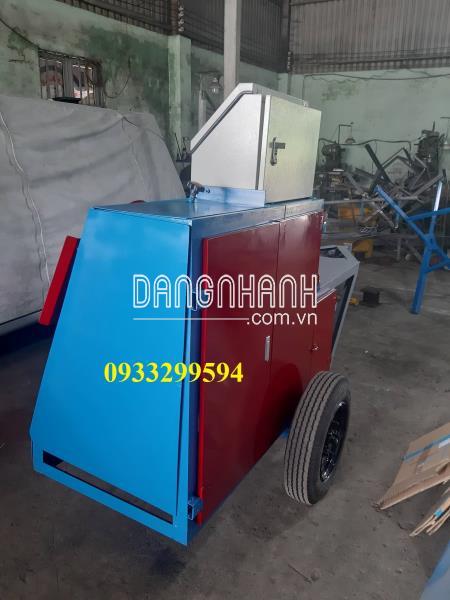 máy uốn đai sắt bánh xe kéo tại Hà Tĩnh