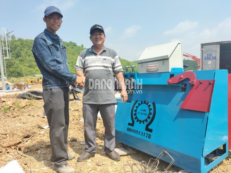 Máy bẻ đai sắt tại Khánh Hòa giá cả cạnh tranh