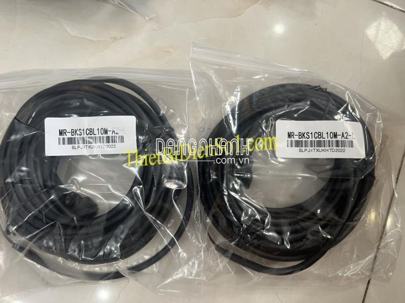 Cáp OEM China MR-BKS1CBL10M-A2-L -Cty Thiết Bị Điện Số 1