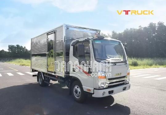 Xe tải JAC N200S Thùng kín 1T9 tiết kiệm nhiên liệu