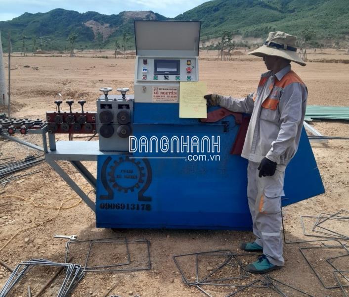 Cơ sở sản xuất máy bẻ đai sắt tự động chất lượng
