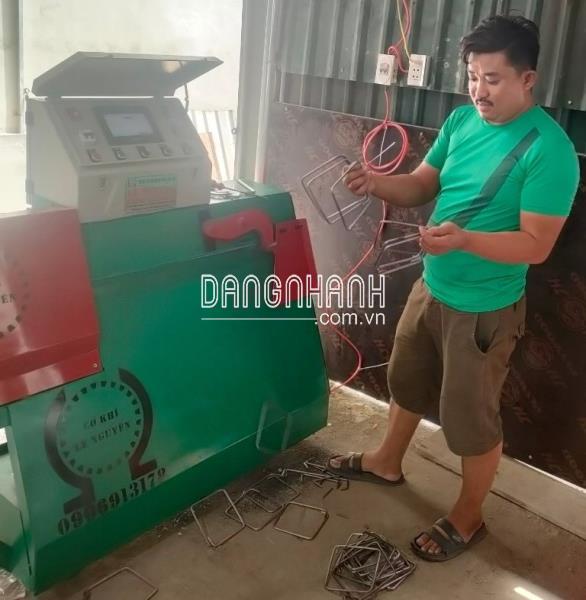 Máy bẻ đai xây dựng giá rẻ tại Quảng Trị