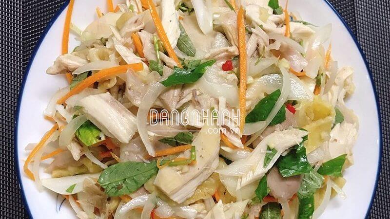 Hương Vị Tươi Mát và Phong Phú của Salad Gà