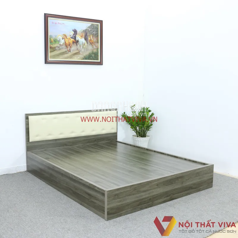 Giường Gỗ Công Nghiệp Màu Xanh Rêu Vân Gỗ Có Đầu Nệm Kem Đẹp Hiện Đại