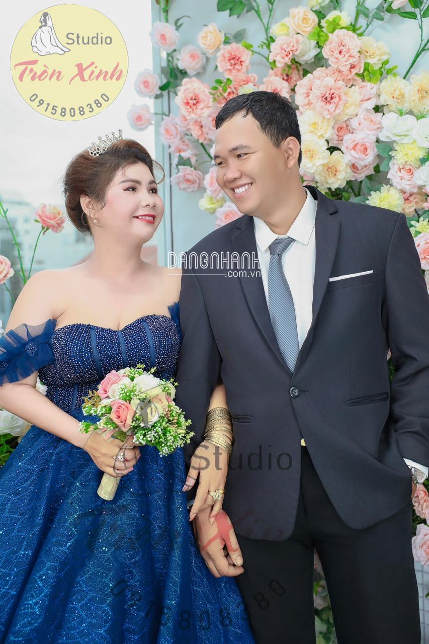 Tròn Xinh có đa dạng các mẫu áo cưới bigsize dành cho 80kg-200kg
