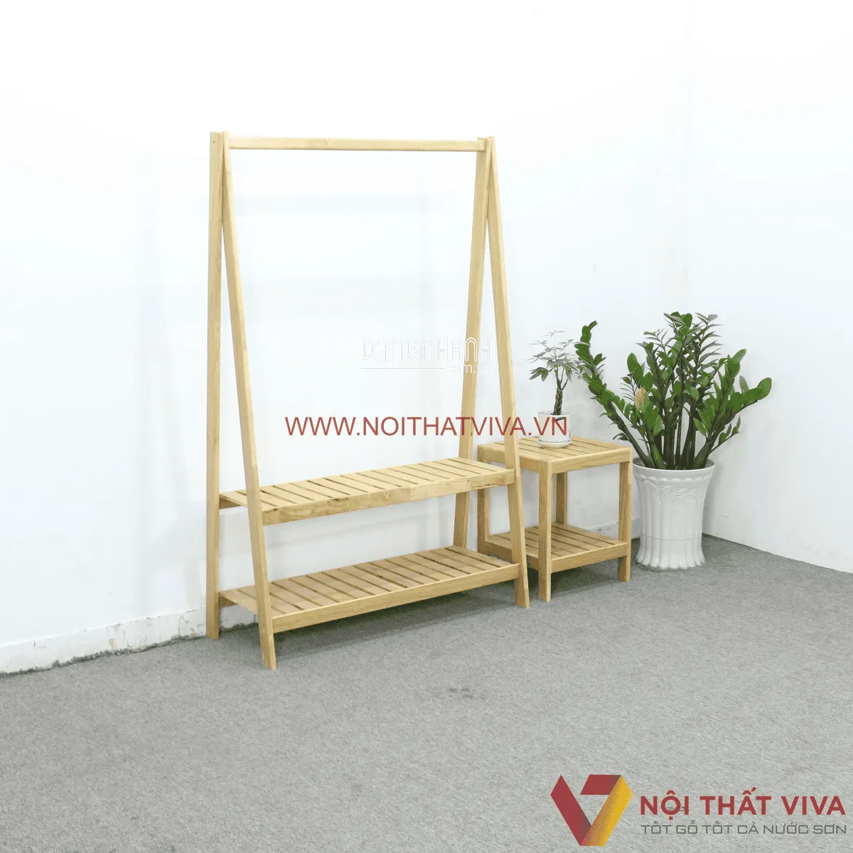 Giá Treo Quần Áo Bằng Gỗ